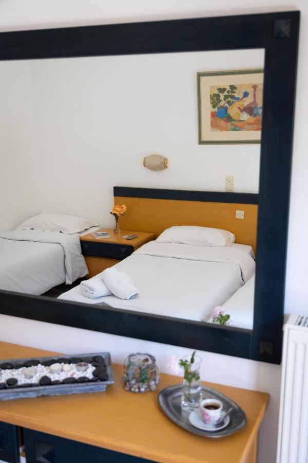 Wilde Rose Hotel Дасія Екстер'єр фото